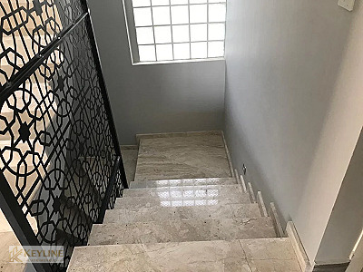 URLA İÇMELERDE DENİZ MANZARALI LUX YAPILI MÜSTAKİL VİLLA