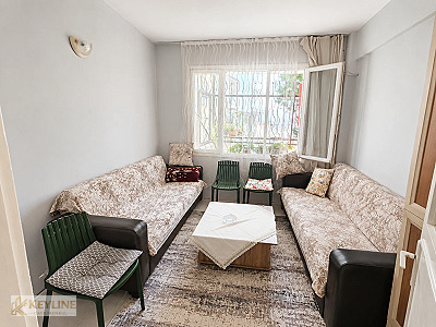 Gültepe'de Deniz Manzaralı, 5 Katlı, Teraslı Komple Satılık Bina