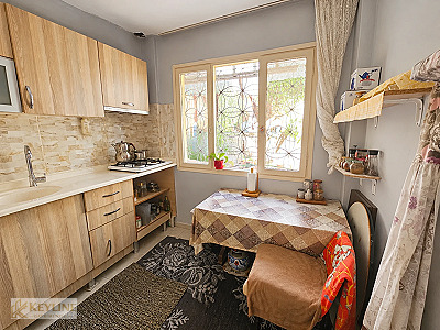 Gültepe'de Deniz Manzaralı, 5 Katlı, Teraslı Komple Satılık Bina